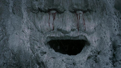 extant_GameOfThrones_1x07-YouWinOrYouDie_4930