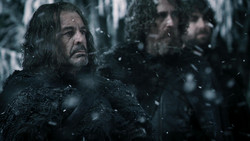 extant_GameOfThrones_1x07-YouWinOrYouDie_4935