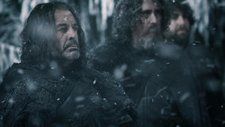 extant_GameOfThrones_1x07-YouWinOrYouDie_4936