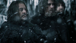 extant_GameOfThrones_1x07-YouWinOrYouDie_4940