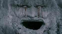 extant_GameOfThrones_1x07-YouWinOrYouDie_4961