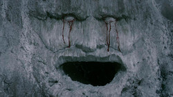 extant_GameOfThrones_1x07-YouWinOrYouDie_4962
