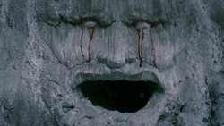 extant_GameOfThrones_1x07-YouWinOrYouDie_4963