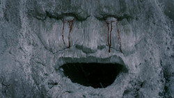 extant_GameOfThrones_1x07-YouWinOrYouDie_4964