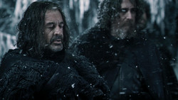 extant_GameOfThrones_1x07-YouWinOrYouDie_4979