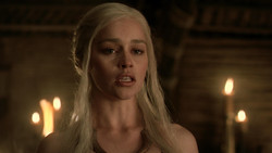 extant_GameOfThrones_1x07-YouWinOrYouDie_5152