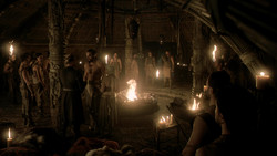 extant_GameOfThrones_1x07-YouWinOrYouDie_5255