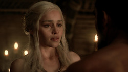 extant_GameOfThrones_1x07-YouWinOrYouDie_5297