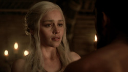 extant_GameOfThrones_1x07-YouWinOrYouDie_5298