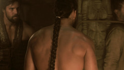 extant_GameOfThrones_1x07-YouWinOrYouDie_5362