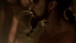 extant_GameOfThrones_1x07-YouWinOrYouDie_5398
