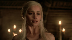 extant_GameOfThrones_1x07-YouWinOrYouDie_5436