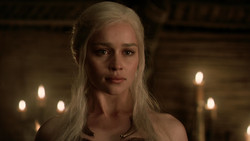 extant_GameOfThrones_1x07-YouWinOrYouDie_5442