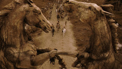 extant_GameOfThrones_1x07-YouWinOrYouDie_5464