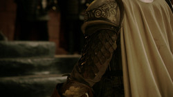 extant_GameOfThrones_1x07-YouWinOrYouDie_5807
