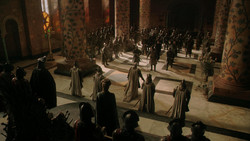 extant_GameOfThrones_1x07-YouWinOrYouDie_5911