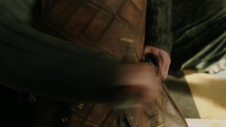 extant_GameOfThrones_1x07-YouWinOrYouDie_5994