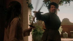 extant_GameOfThrones_1x08-ThePointyEnd_0042