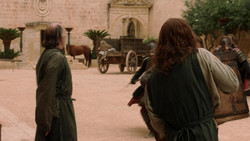 extant_GameOfThrones_1x08-ThePointyEnd_0052