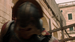 extant_GameOfThrones_1x08-ThePointyEnd_0070
