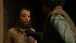 extant_GameOfThrones_1x08-ThePointyEnd_0207