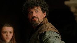 extant_GameOfThrones_1x08-ThePointyEnd_0213