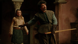 extant_GameOfThrones_1x08-ThePointyEnd_0231