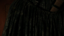 extant_GameOfThrones_1x08-ThePointyEnd_0505