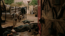 extant_GameOfThrones_1x08-ThePointyEnd_0513