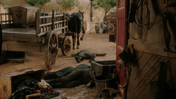 extant_GameOfThrones_1x08-ThePointyEnd_0517