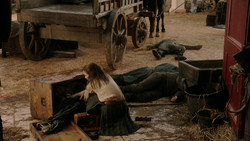 extant_GameOfThrones_1x08-ThePointyEnd_0528