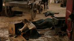 extant_GameOfThrones_1x08-ThePointyEnd_0529