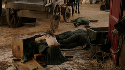 extant_GameOfThrones_1x08-ThePointyEnd_0531