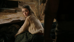 extant_GameOfThrones_1x08-ThePointyEnd_0539