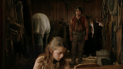 extant_GameOfThrones_1x08-ThePointyEnd_0541