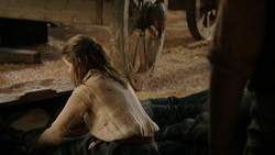 extant_GameOfThrones_1x08-ThePointyEnd_0549