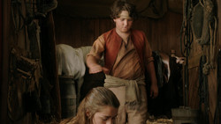 extant_GameOfThrones_1x08-ThePointyEnd_0551
