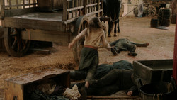 extant_GameOfThrones_1x08-ThePointyEnd_0569
