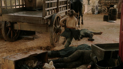 extant_GameOfThrones_1x08-ThePointyEnd_0570