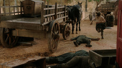 extant_GameOfThrones_1x08-ThePointyEnd_0572
