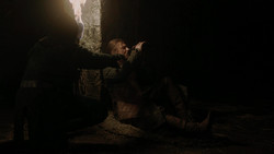 extant_GameOfThrones_1x08-ThePointyEnd_0642