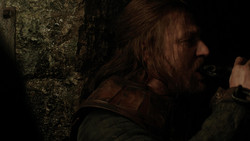 extant_GameOfThrones_1x08-ThePointyEnd_0722