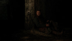 extant_GameOfThrones_1x08-ThePointyEnd_0852