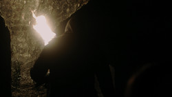 extant_GameOfThrones_1x08-ThePointyEnd_0876