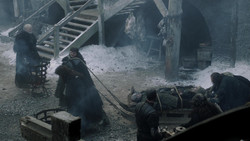 extant_GameOfThrones_1x08-ThePointyEnd_0894