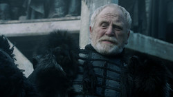 extant_GameOfThrones_1x08-ThePointyEnd_0995