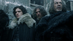 extant_GameOfThrones_1x08-ThePointyEnd_0999