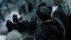 extant_GameOfThrones_1x08-ThePointyEnd_1015