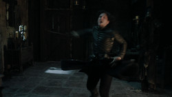 extant_GameOfThrones_1x08-ThePointyEnd_2585