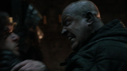 extant_GameOfThrones_1x08-ThePointyEnd_2596